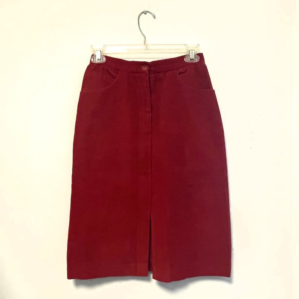 Elegant Red Pencil Skirt